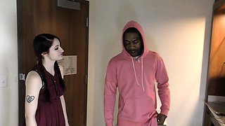 Big Cock Enjoys Blowjob And Hardcore Ride