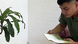 Watching My Stepsister Horny Naked in the Yard I Get Very Horny and End up Fucking Her Hard and Rich