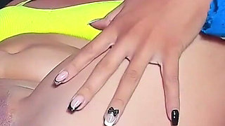 Giant Dildo Destroying Her Virgin Pussy