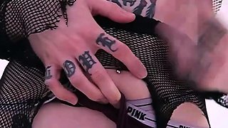 Webcam milf with breast milk live hardcore masturbate