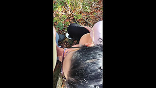 Sexy MILF Make a Great Outdoor Blowjob