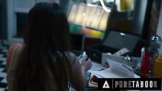 Watch amazing Tommy Pistol and Katie Kush's clip