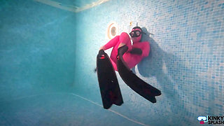 Slippery Latex Slut's Deep Pool Diving Tease