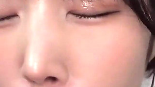 Gal Idol Gives Extreme Fan Service with a Sloppy Licking and S.a Facial Cum Shower at an off-paco Photo Session. Chapter.3