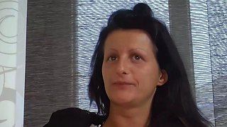 German woman next door tries first sex casting