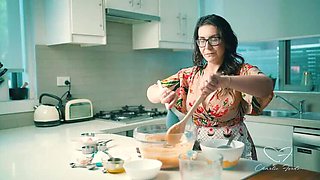 Lesbian Baking Sex: Charlie Forde & Chasey Devil Big Natural Tits Cake Orgy HD