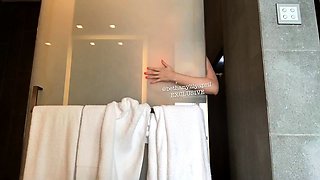 European amateur redhead masturbates on webcam