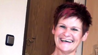 Old German housewife persuades to masturbate on camera
