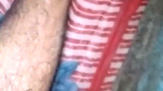 Indian aunty uncle full enjoy at night sperm dropped her pussy