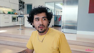 Hailey Rose's Bold Theft Ignites Wild Passion