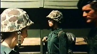 Real amateur babe outdoors getting hot outdoors in hd