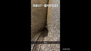 Pepper's Full Bladder Desperation - Squirting & Peeing Her Leggings in Kinky Masturbation