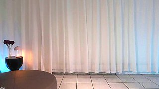 amateur vip ass flashing boobs on live webcam