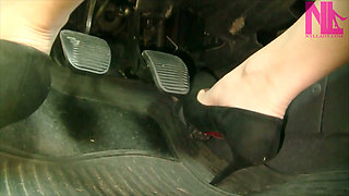 Soft Driving in Suede Black Classic Louboutins