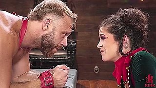 Victoria Voxxx In Brogan - Divided We Beg, United We Peg