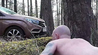 Teen Experiences Her First Anal Sex in the Car