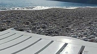 Risky public oral on the beach with jizm gulp