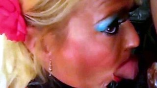 British Amateur's Kinky Blowjob in Bondage