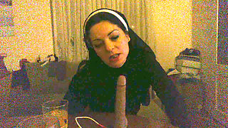 Mature slut  sucking big dildo
