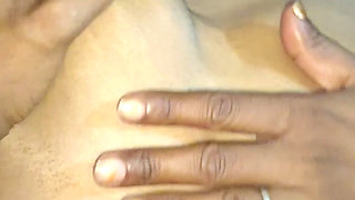 Dost ki biwi ke sath raat mein bharpur sex land muh me liya