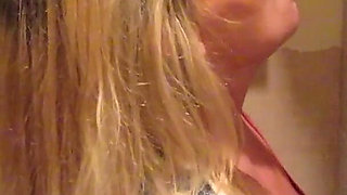 Amateur Blonde at a Gloryhole