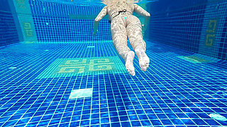 This Blonde Made Me Cum in a Public Pool!