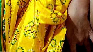Hot desi indian housewife saree blause sex love romance fucking