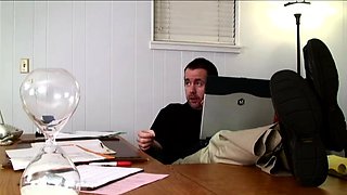 Hot amateur teen girl with big boobs toying pussy on cam