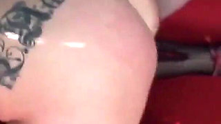 Cum Sow Renata Blank Fucked in the Club