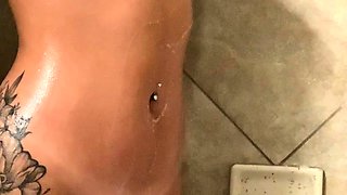 Leann amateur beautiful brunette with big boobs