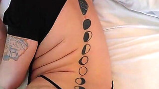 Juicy Asian Kitty Girl Naomi Korae Is in Heat & Needs to Get Bred