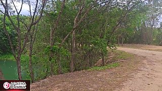 Naughty babe outdoor sex fun