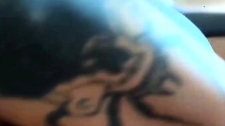 Every day I pulverize and I'm not tired, TATTOO GIRL -