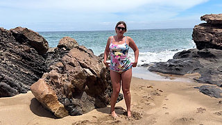 Public Pee Desperate on the Beach