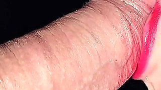 The Best Pig Mouth Close-up Smoking, Beautiful Oral Lip Cream and Huge Banging in a Moving Comb