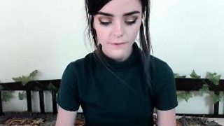SMALL TIT BRUNETTE TATTOOED TEEN GIRLFRIEND CAUGHT IN SHOWER