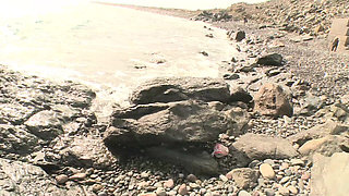 Scissor Lesbian Fight Extreme on the Rocks