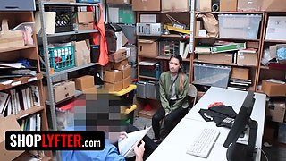 Shoplyfter - lean mischievous asian Jade Noir caught stealing and got penalized by perv officer