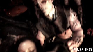HORROR PORN: Hell Hoes