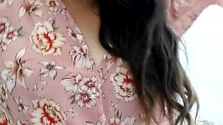 Putita bonita con coño apretadito