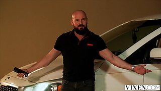 VIXEN Perfect Blonde Girlfriend Bella Spark Has Secret Life As Cock-Hungry Stripper: Porn