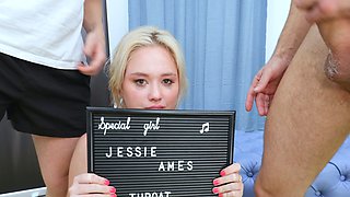 Jessie Ames Takes Sloppy Double Deepthroat