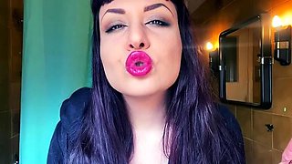 Smoking & Lipgloss