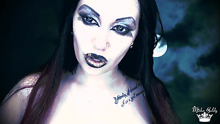 Cruel Banshee Will Eat You and Resurrect You Again and Again After You Cum in Her Mouth