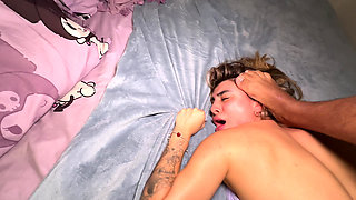 I fuck my neighbor before my husband arrives, calming my horniness