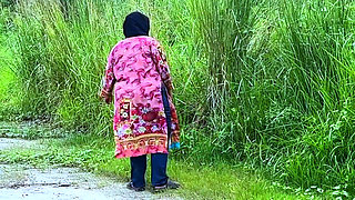 Big Ass Hot Beautiful Muslim Girl Sex Vlog in Jungle Resort