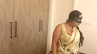 Spandana Sweety Fucked with Tenant