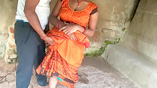 Indian Wife Sonia In saree