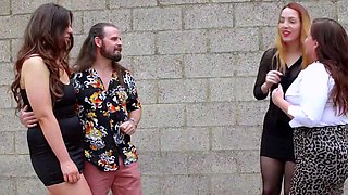 Cockhungry CFNM babes giving blowjob