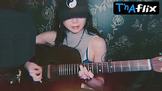 Ruibo Qian Caboose, Knockers Sequence in Ruibo Qian Supah Mind-blowing